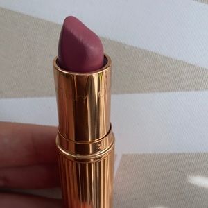 Charlotte Tilbury Secret Salma lipstick